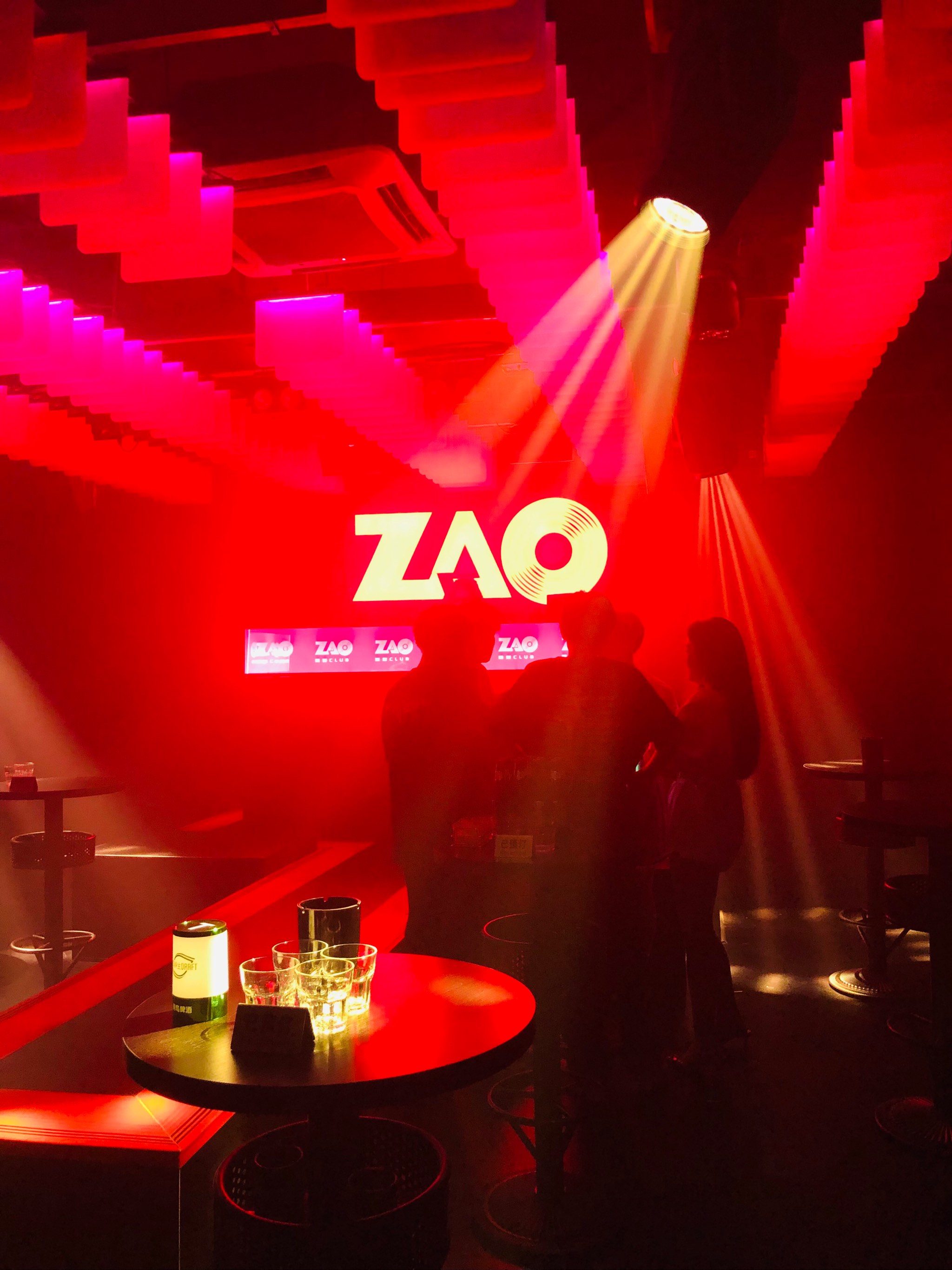 来宾商务ktv体验商务ktv好吗-兴宾区ktv预订